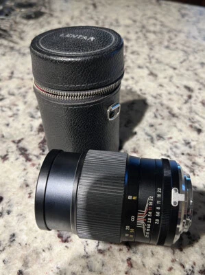 Lentar Automático 1:2.8 f=135 mm Nº 7107367 LENTE ZOOM con funda de cuero Foto 1 de 4