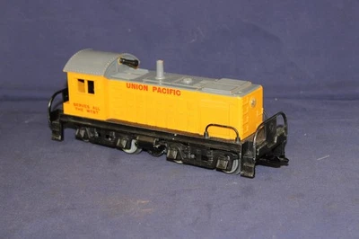 Marx 1998 Union Pacific Switcher w/Roar  EXC - Image 1 of 4