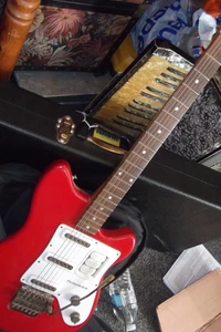 Seltene Futurama 3 Tonabnehmer E-Gitarre 60er Jahre Vintage - Bild 1 von 24