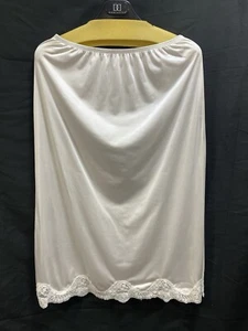 Vtg ADONNA For JC Penny Size Medium White 30” Long Skirt Slip - Picture 1 of 8