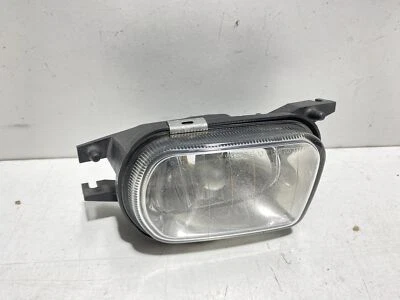 MERCEDES-BENZ SL R230 2038201256 Phare antibrouillard avant droit 3.70 17068165 - Photo 1/4