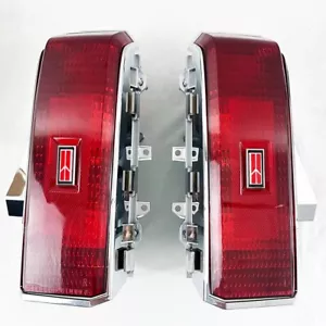 1986-88 New Reproduction Cutlass Supreme Tail Lights Assembly red silver Emblem - Picture 1 of 4