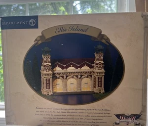 Deptarment 56 American Pride Ellis Island 57713 Light Up Original Box Vintage - Picture 1 of 4