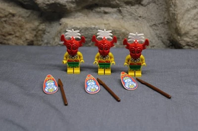 Three Lego Minifigure Islanders pi068 King Kahuka (K9) - Image 1 of 4