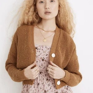 NWT Madewell Greywood Crop Cardigan Sweater Sz M - Picture 1 of 10