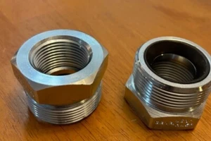 Dixon Ground Joint Seal Female Spud Plated Steel 1" GB13 SET OF 2 NEW OPEN BOX - Picture 1 of 2