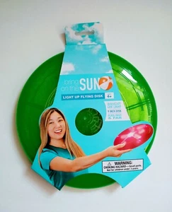Bring on the Sun Light Up Flying Disk, Green - Bild 1 von 2