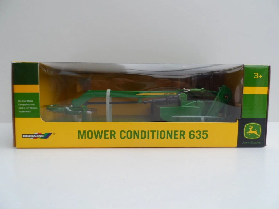 New Britains John Deere Farm Mower Conditioner 635 43003 As Shown 1:32 - Image 1 of 4