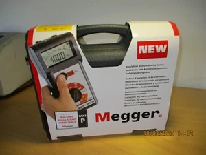 Megger CON 230 comprobadores de aislamiento comprobador de aislamiento NUEVO - Imagen 1 de 10