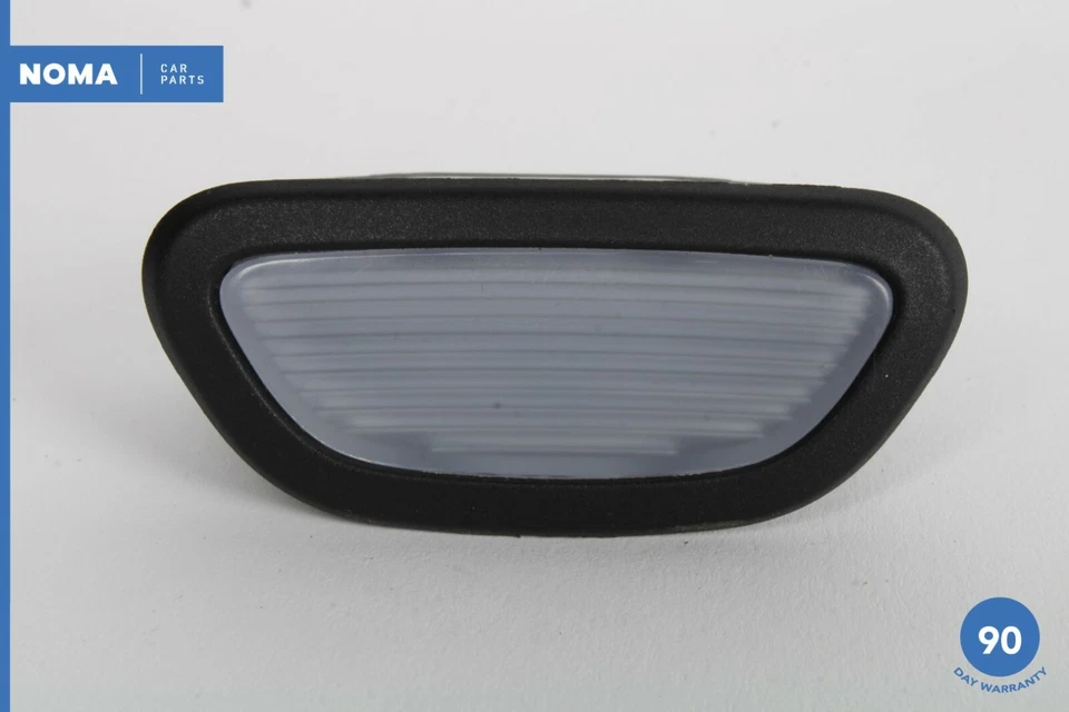 07-13 BMW 335i E92 Luz de entrada de puerta de asiento inferior trasero derecho o izquierdo OEM Foto 1 de 4