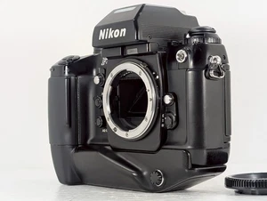 [Exc+5] Nikon F4S analoge Spiegelreflexkamera 35 mm Gehäuse DP-20 MB-21 aus Japan - Bild 1 von 23