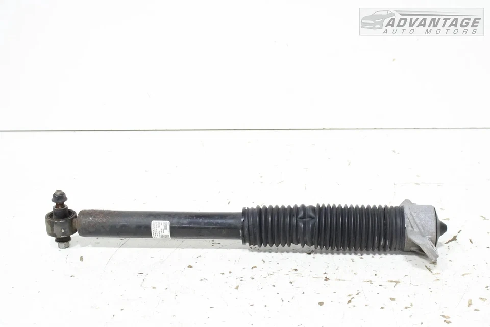 2019-2020 HYUNDAI SANTA FE REAR LEFT SIDE SUSPENSION SHOCK STRUT ABSORBER OEM - Image 1 of 4