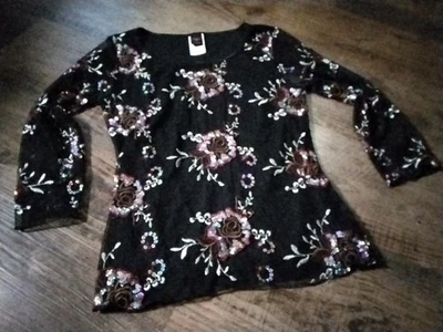 Top vintage forrado negro mangas transparentes bordado floral con lentejuelas talla Foto 1 de 4