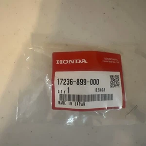 Honda Original OEM Clip B Part # 17236-899-000 ~Brand New~ - Bild 1 von 2