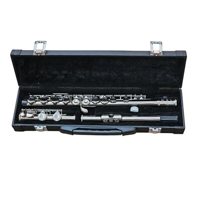 FLUTE-NEW STUDENT/ INTERMEDIATE/PRO CONCERT SILVER BAND FLUTES-WITH YAMAHA PADS - Image 1 of 4
