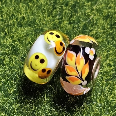 Trollbeads Sunshine Bloom Dúo Cara Sonriente y Flor de Helecho Único ÚNICO Cuentas de Vidrio Foto 1 de 3