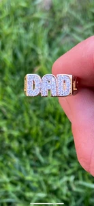 9ct gold Dad ring 375 - Picture 1 of 7