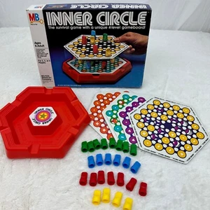 Piezas de repuesto para juego de mesa: Inner Circle 1981 juego Milton Bradley #4111 - Imagen 1 de 17