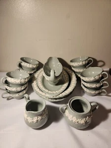 Wedgewood geprägt grün Barlaston Milchkännchen Zucker Tee Tasse Schüssel Soße Menge 17 - Bild 1 von 8