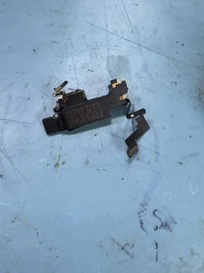 iPhone 12 Mini Front Speaker Replacement OEM Pull Part- Ships Fast! - Photo 1 sur 1