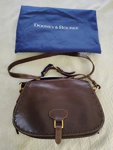 DOONEY & BOURKE Full Flap Saddle Bag Brown T Moro 8L995 BM (AS IS) - Imagen 1 de 15
