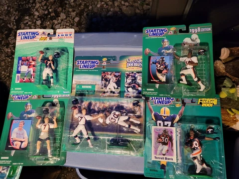 5pc lot Denver Broncos starting lineups SLU John Elway & Terrell Davis NIP Cover