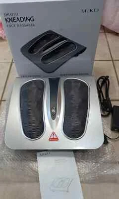 Masajeador de pies de amasado Miko Shiatsu / Amasado profundo / Independiente / Calefacción Foto 1 de 4