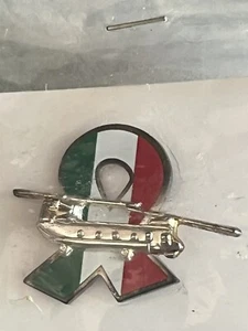 Italian Looped Lapel Pin With CH-47 Chinook Helicopter Silver Tone - Picture 1 of 6