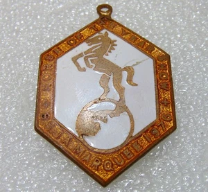 Horse of the Year Show 1976 Entry Badge / Pendant - Picture 1 of 1
