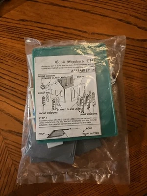 KIT IGLESIA BUEN PASTOR PLÁSTICO REAL RM510350, bolsa sellada sin caja Foto 1 de 2