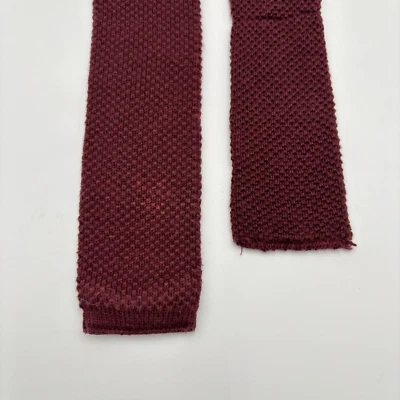 Corbata de punta cuadrada 100 % algodón tejido Lisle delgada granate de colección sin marca para hombre hecha en EE. UU. Foto 1 de 4