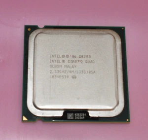 Intel Core 2 Quad Q8200 - 4x2,33 GHz Quad-Core CPU ; Prozessor SLB5M - Bild 1 von 2