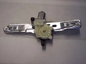 2014 ford focus left rear window regulator with motor - Bild 1 von 4
