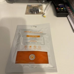 Glowing Hydrogel Face Masks Vitamin C & Niacinamide Global Beauty Care - Picture 1 of 2
