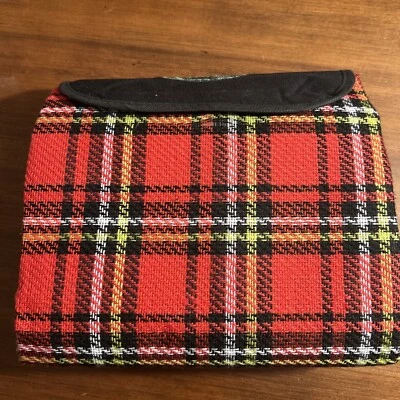 Almohadilla para manta al aire libre Defenders of Wildlife nueva con etiquetas a cuadros rojos  Foto 1 de 3