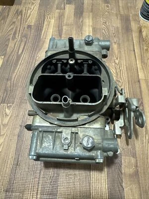 HOLLEY LIST 4781 850 CFM  4 FOUR BARREL CARBURETOR - Image 1 of 4