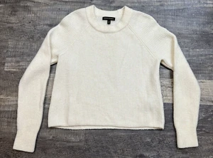 Banana Republic Ivory Cropped Sweater Size Medium - Picture 1 of 9