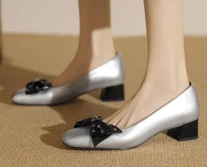 Süße Partyschuhe Damen-Slipper rund geschnitten flacher Mund Blockabsatz Schleife	 - Bild 1 von 10