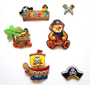 Jungen Piraten Applikation Patch Schiff Schatztruhe Mütze Schwert Aufbügeln bestickt Set - Bild 1 von 3