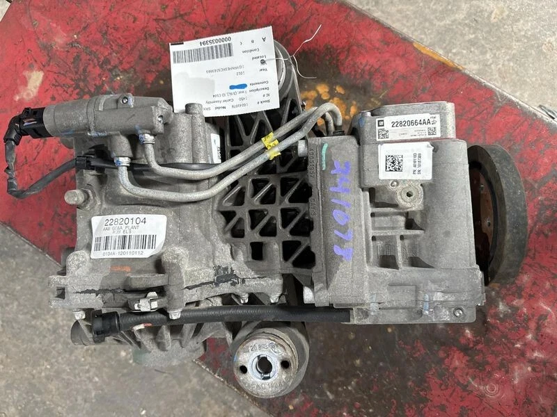 2010-2014 Cadillac SRX Rear Axle Differential Carrier OEM - Image 1 of 4