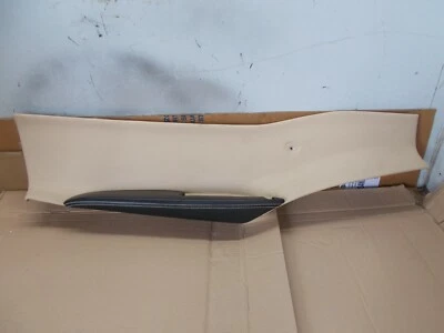 Ferrari 458 Spider 2012 (tipo 142) pasajeros puerta izquierda moldura/reposabrazos cuero  Foto 1 de 4