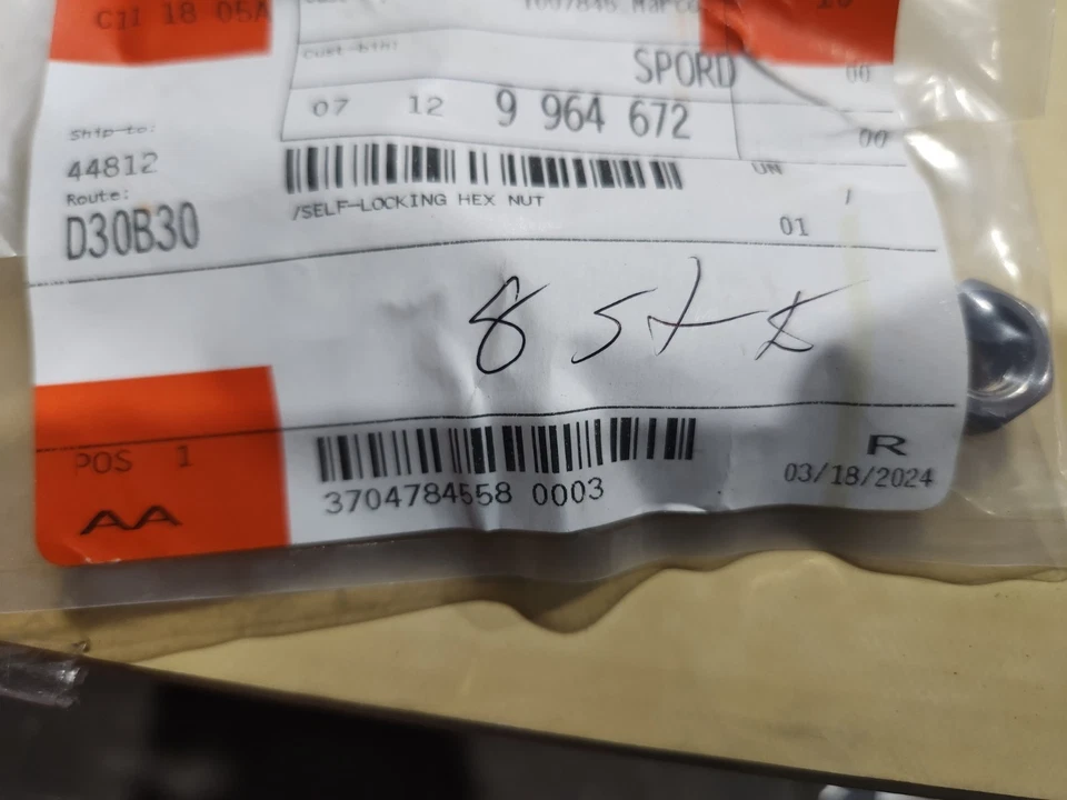 Tuerca de brazo Pitman de dirección delantera original OEM 07129964672 para BMW Foto 1 de 1