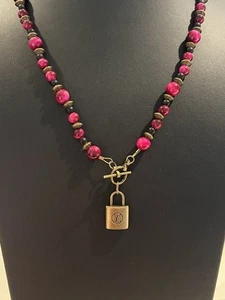 Gorgeous Beaded Pink Toggle Necklace with Bronze Accents Zipper Pull Charm Lock - Picture 1 of 5