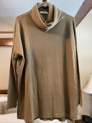 New, Zenana Waffle Weave Cowl Neck Long Sleeve Sweater, Green, Size S - Изображение 1 из 4