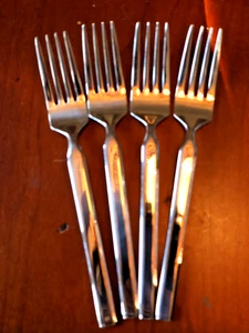 SET OF 4 SALAD FORK Glossy Stainless Steel Retroneu Caravelle  18/8 Korea - Picture 1 of 4