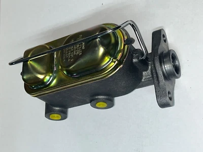 Dual reservoir master cylinder 1964 65 66 67 68 69 Ford Mustang disc drum Ford  - Image 1 of 4
