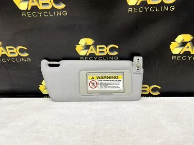 2002-2005 Mercedes-Benz C230 Right Passenger Sun Visor — 第 1/4 张图片