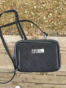 NWOT VERA BRADLEY All in One Black Crossbody Bag Purse Wallet Adjustable Strap - Picture 1 of 6