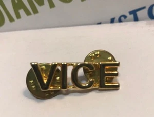 PIN LOGO VICE RARO! Coleccionable. ¡¡Nuevo stock antiguo!!! - Imagen 1 de 2