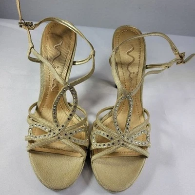 Tacones altos NINA oro brillo estrás tiras talla 7M Foto 1 de 4